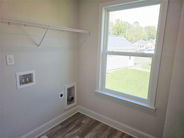 305 Melanie Court, Bowdon, GA 30108