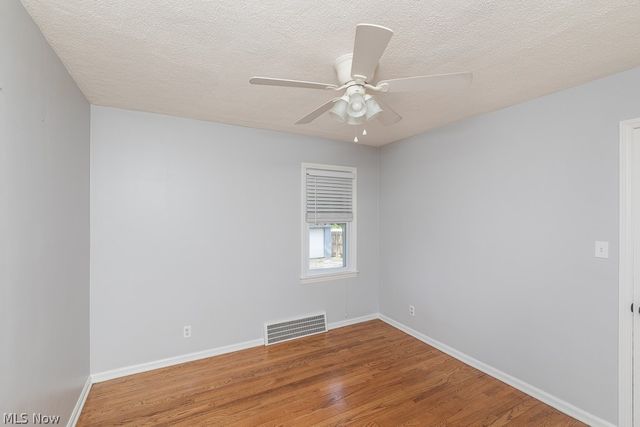 8324 Chesterfield Avenue, Parma, OH 44129