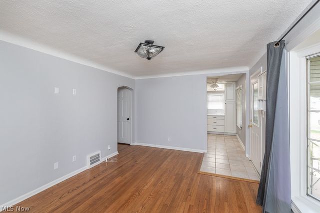 8324 Chesterfield Avenue, Parma, OH 44129
