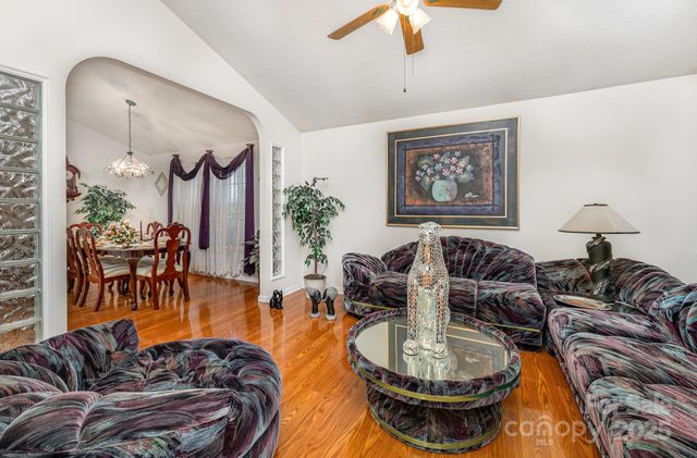 1076 Braxton Drive, Concord, NC 28025