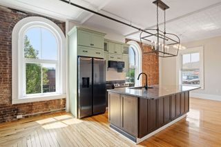 400 Central St Apt 6, Franklin, NH 03235