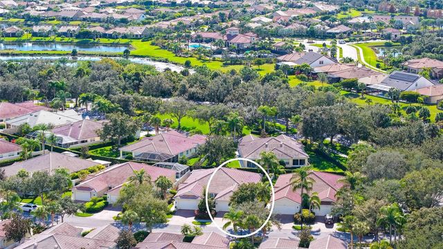 8833 ETERA DRIVE, Sarasota, FL 34238