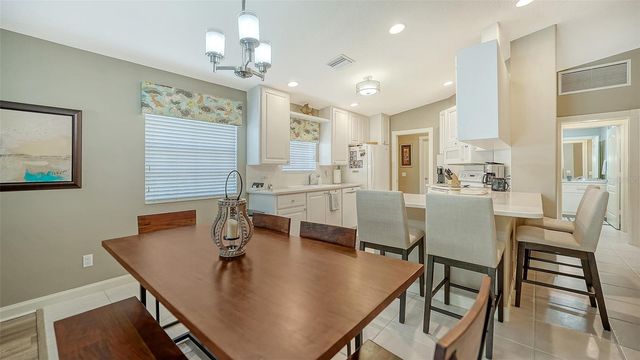 8833 ETERA DRIVE, Sarasota, FL 34238