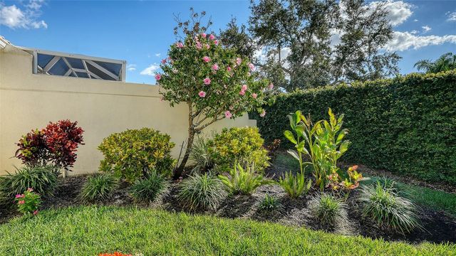 8833 ETERA DRIVE, Sarasota, FL 34238