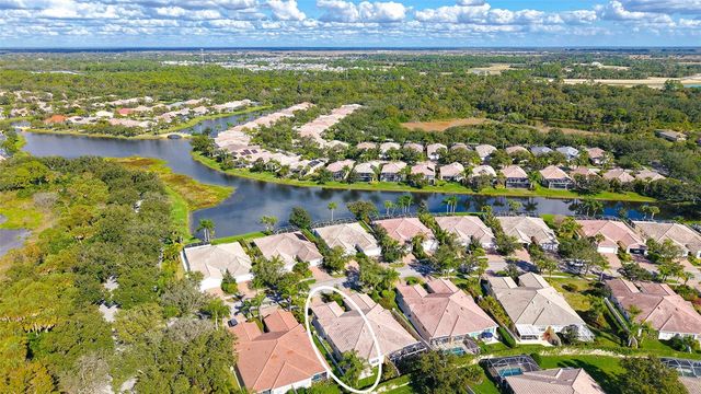 8833 ETERA DRIVE, Sarasota, FL 34238
