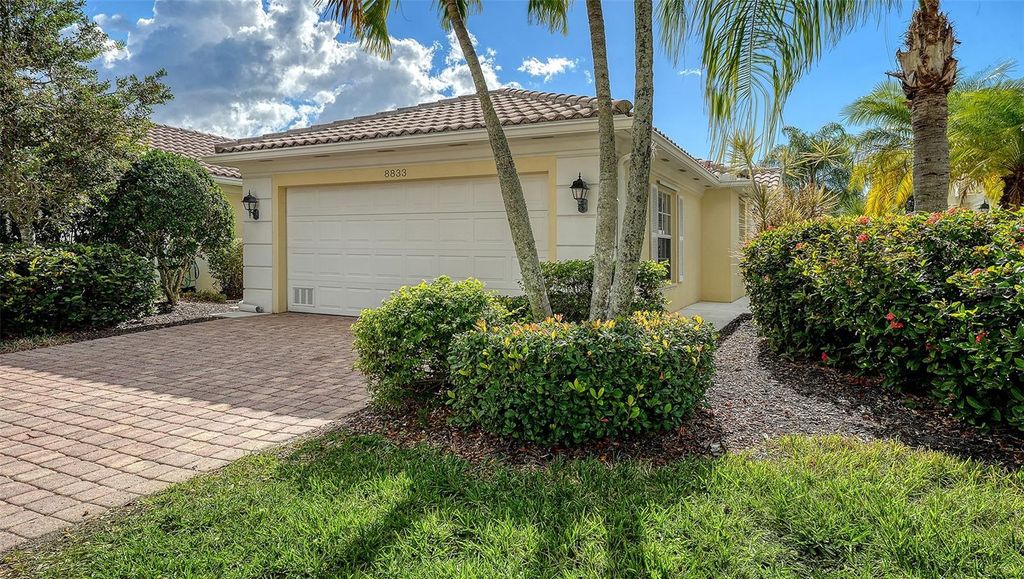 8833 ETERA DRIVE, Sarasota, FL 34238