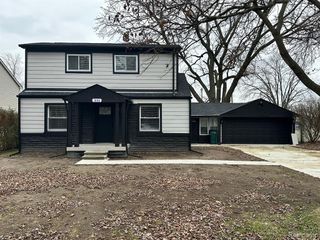 1686 Beech, Troy, MI 48083