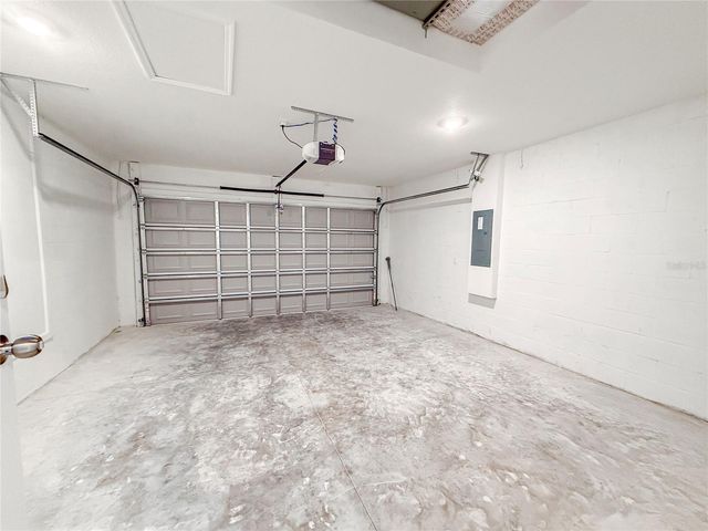 295 OAK LANE DRIVE, Ocala, FL 34472