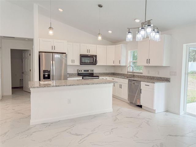 295 OAK LANE DRIVE, Ocala, FL 34472