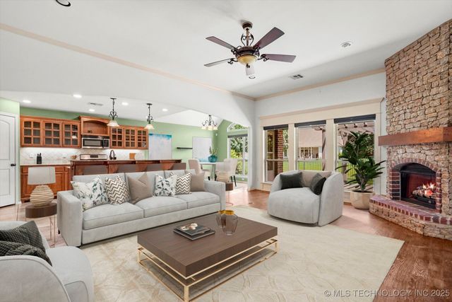 7816 E Galveston Street, Broken Arrow, OK 74014