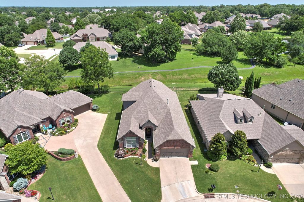 7816 E Galveston Street, Broken Arrow, OK 74014