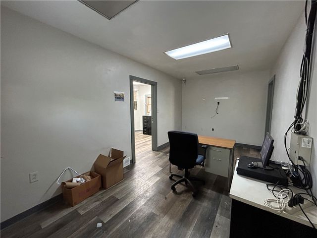 951 W Pittsburgh Street, Hempfield Twp, PA 15601