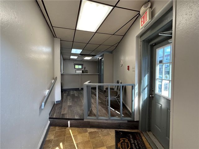 951 W Pittsburgh Street, Hempfield Twp, PA 15601