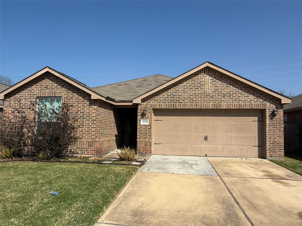1131 Diamond Drape Drive, Rosharon, TX 77583