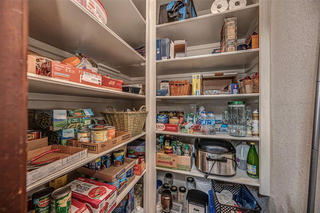 1913 Kyle Drive, Guthrie, OK 73044