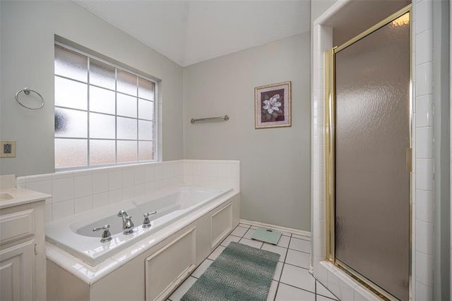 1913 Kyle Drive, Guthrie, OK 73044