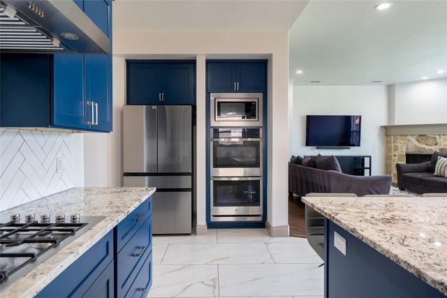 5730 Creek Crossing Lane, Sachse, TX 75048