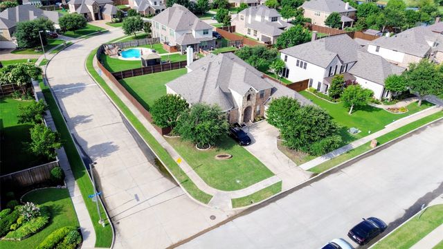 5730 Creek Crossing Lane, Sachse, TX 75048