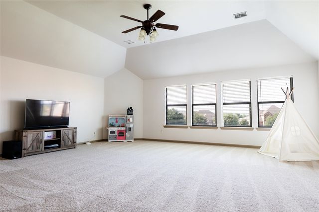 5730 Creek Crossing Lane, Sachse, TX 75048