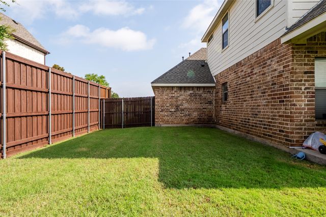 5730 Creek Crossing Lane, Sachse, TX 75048