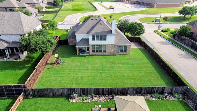 5730 Creek Crossing Lane, Sachse, TX 75048