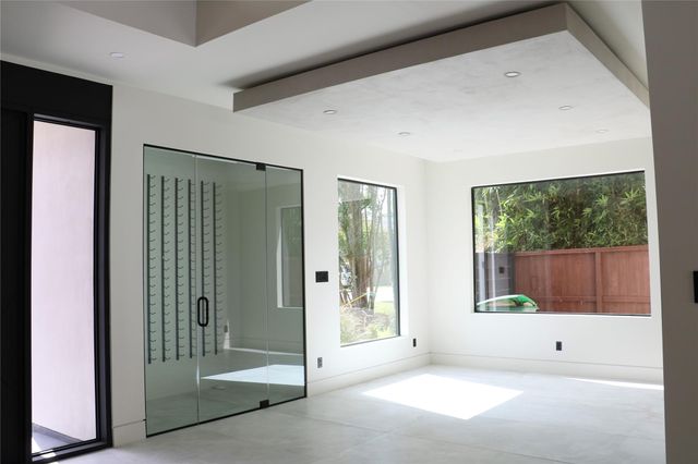 827 Bunker Hill Road, Houston, TX 77024