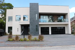 827 Bunker Hill Road, Houston, TX 77024