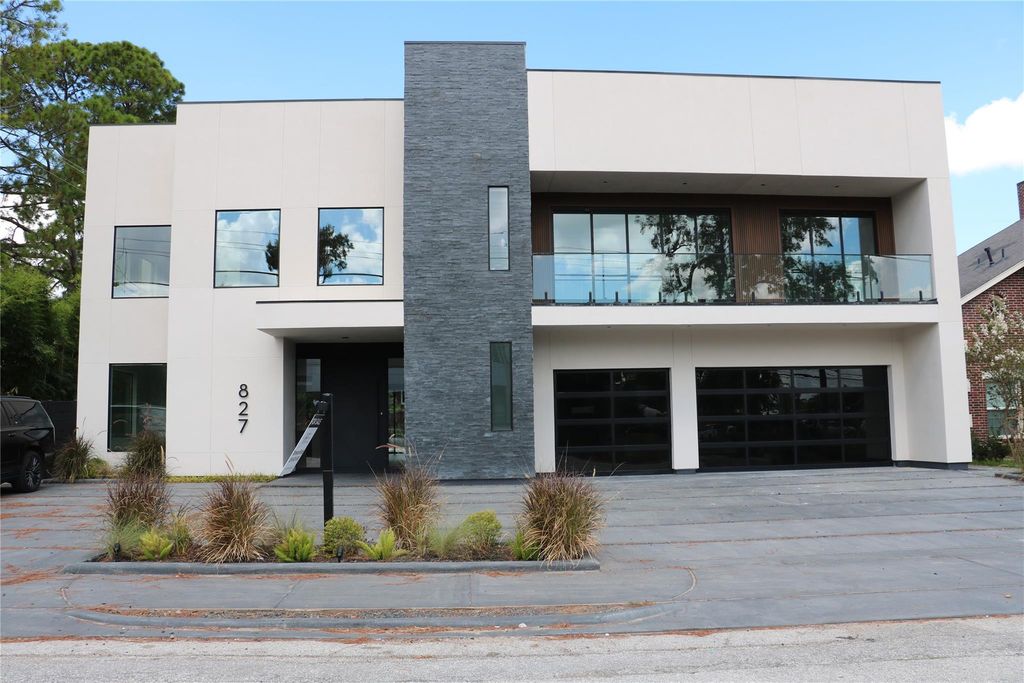 827 Bunker Hill Road, Houston, TX 77024