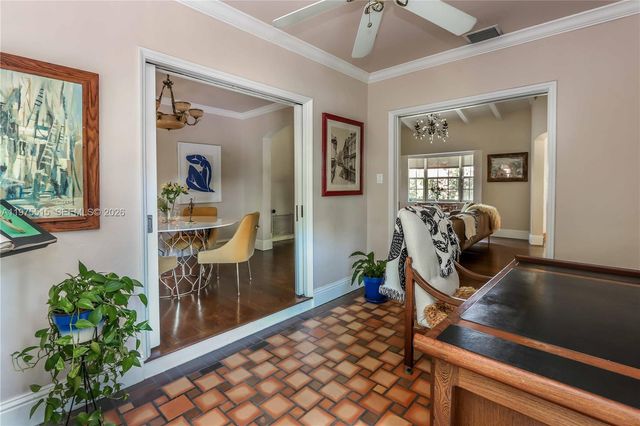 1260 La Mancha Ave, Coral Gables, FL 33134