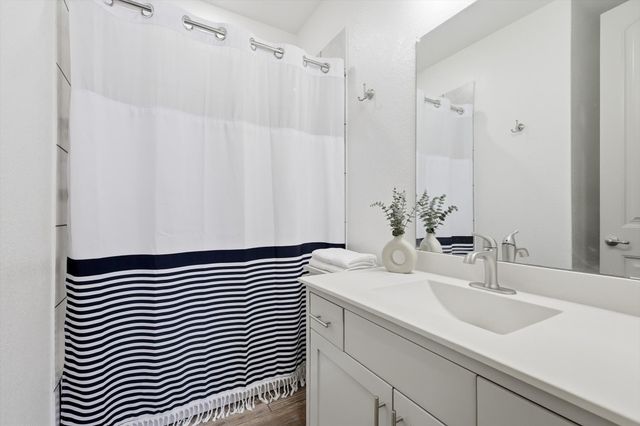 11713 Slumber Falls Drive, Flower Mound, TX 76226