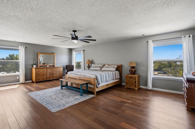 2439 Camino Catalonia SE, Rio Rancho, NM 87124