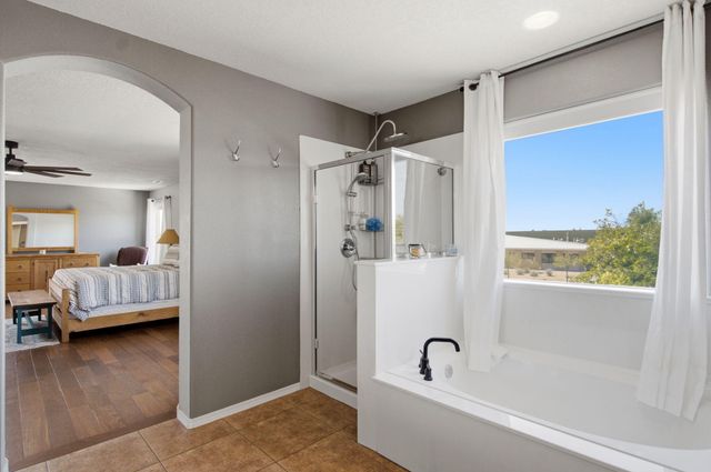 2439 Camino Catalonia SE, Rio Rancho, NM 87124