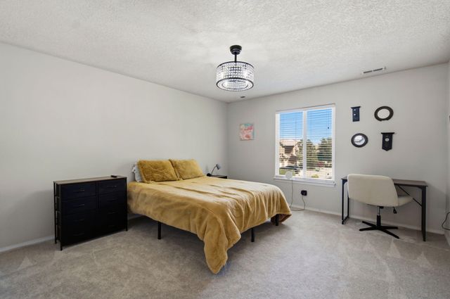 2439 Camino Catalonia SE, Rio Rancho, NM 87124