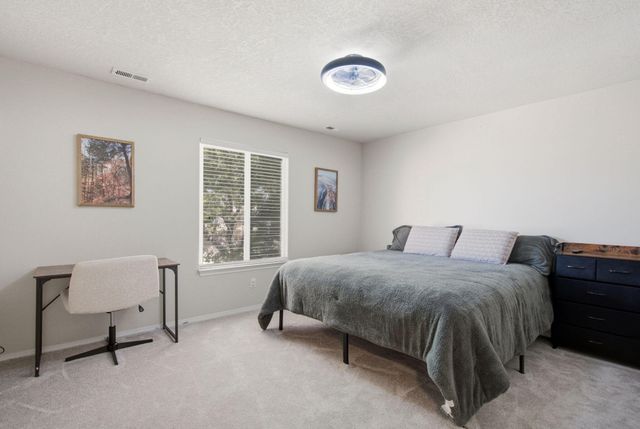 2439 Camino Catalonia SE, Rio Rancho, NM 87124