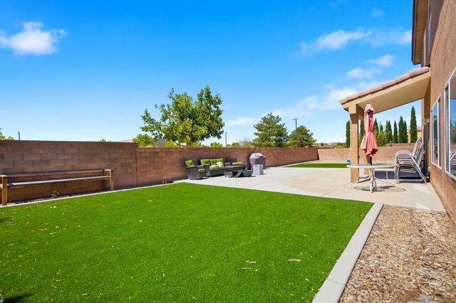 2439 Camino Catalonia SE, Rio Rancho, NM 87124