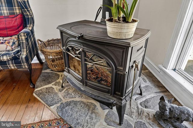 871 OLD CHAPEL RD, Boyce, VA 22620