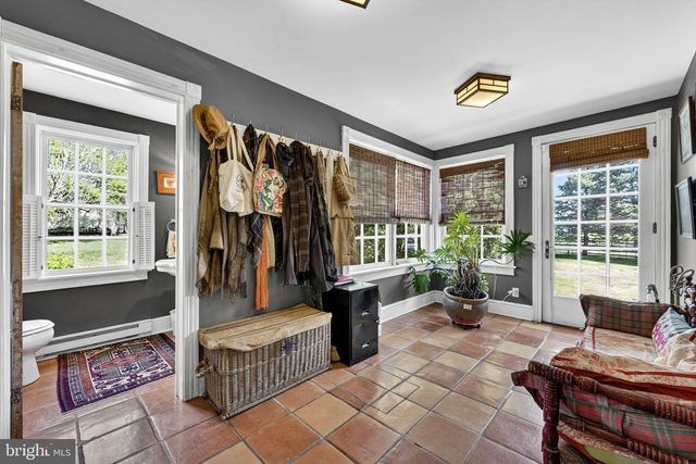 871 OLD CHAPEL RD, Boyce, VA 22620