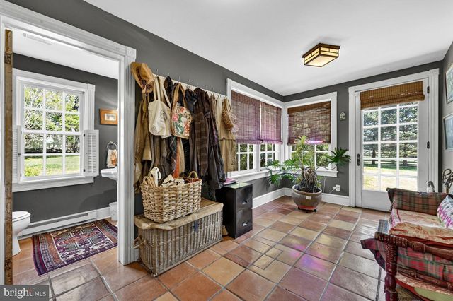 871 OLD CHAPEL RD, Boyce, VA 22620