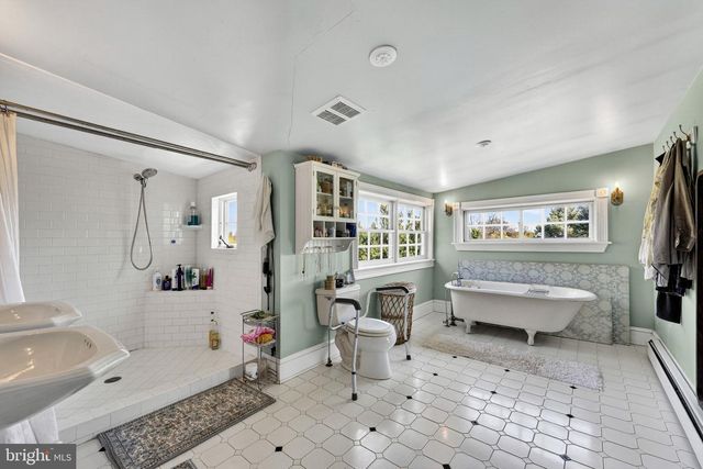 871 OLD CHAPEL RD, Boyce, VA 22620