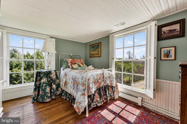 871 OLD CHAPEL RD, Boyce, VA 22620