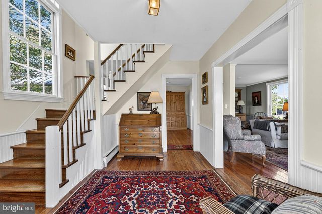 871 OLD CHAPEL RD, Boyce, VA 22620