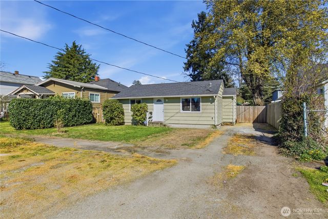 516 6th Ave S, Kent, WA 98032