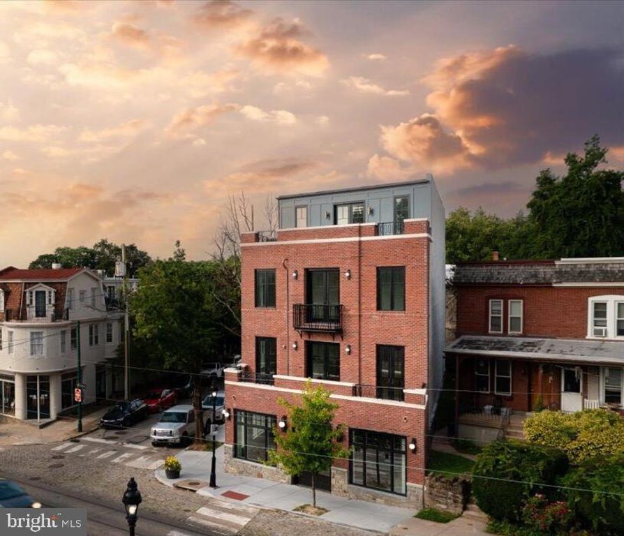 8100 GERMANTOWN AVE #B, Philadelphia, PA 19118