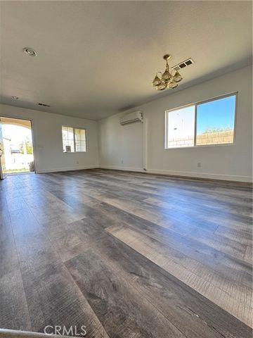 1554 Granville, Lancaster, CA 93535