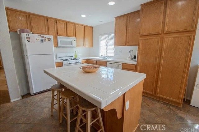 1554 Granville, Lancaster, CA 93535