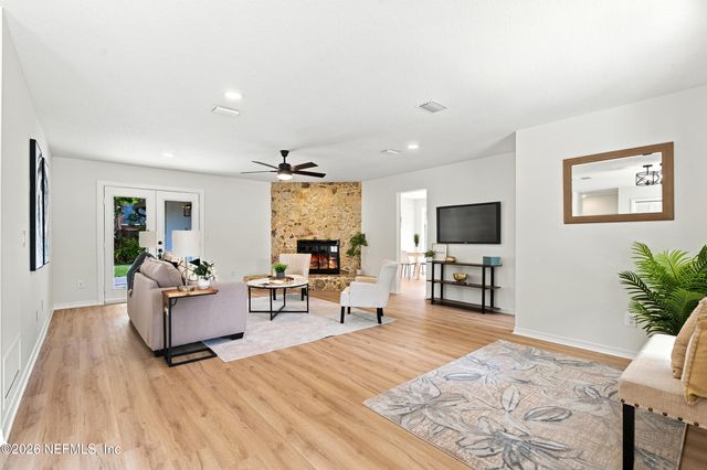 11430 SCOTT MILL Road, Jacksonville, FL 32223
