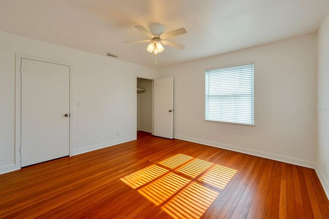 213 N GLEN AVENUE, Tampa, FL 33609