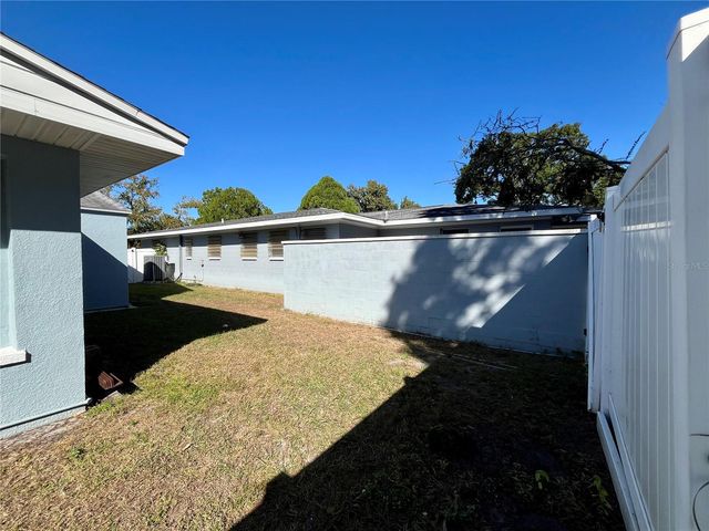 213 N GLEN AVENUE, Tampa, FL 33609