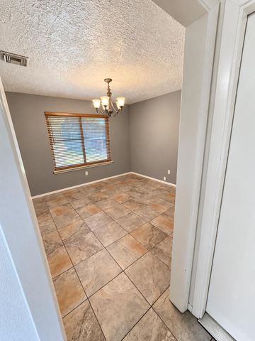 9811 Rocky Hollow Road, La Porte, TX 77571