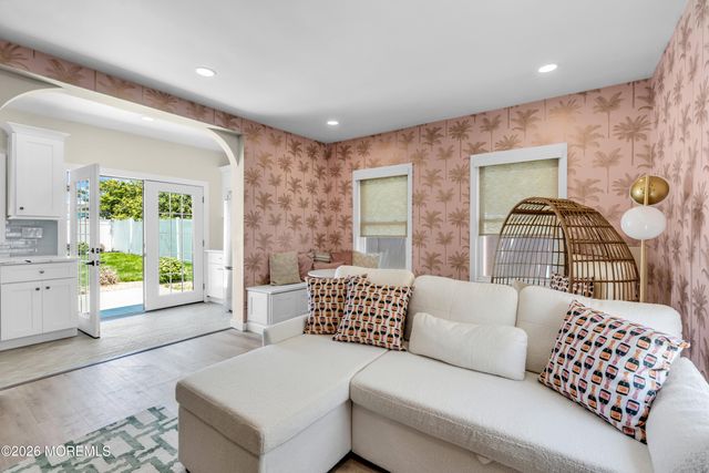 101 4th Avenue, Belmar, NJ 07719